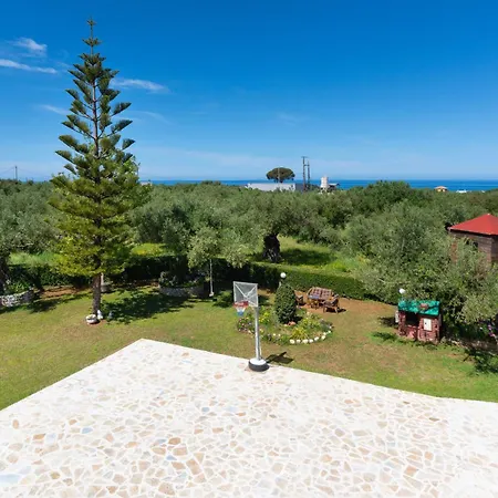 Myrto Dom wakacyjny Kyparissia