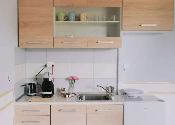 Myrto * كيوبارِسِيا